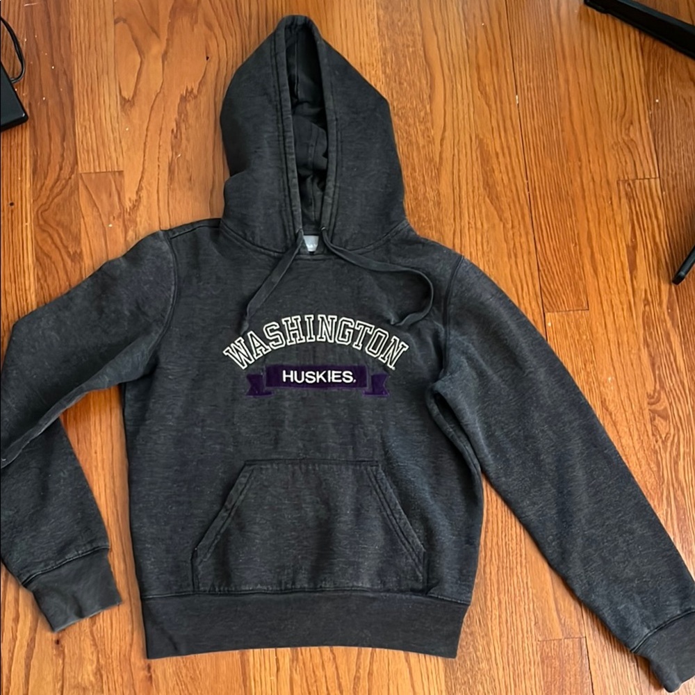Women’s UW University of Washington Huskies Gray Hoodie